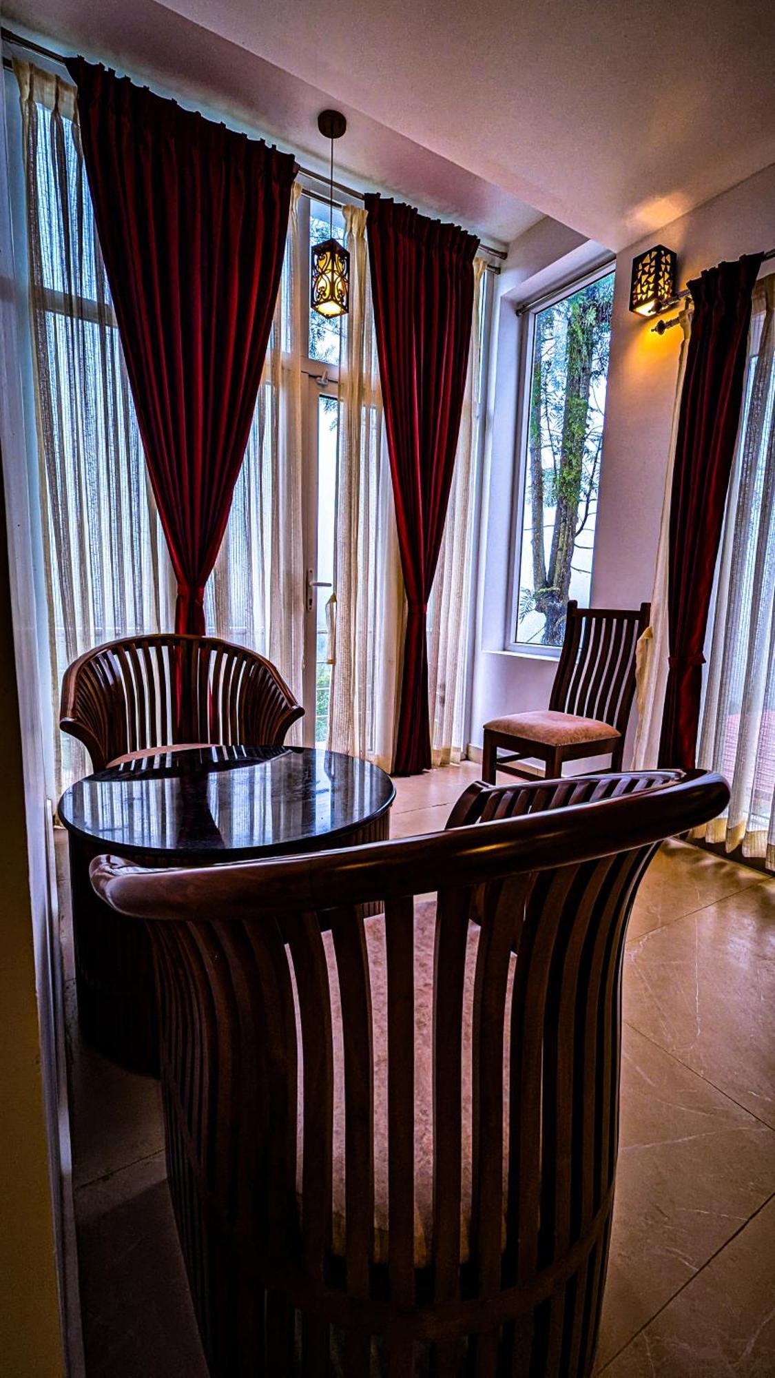 Valley View Inn, Котагири Екстериор снимка